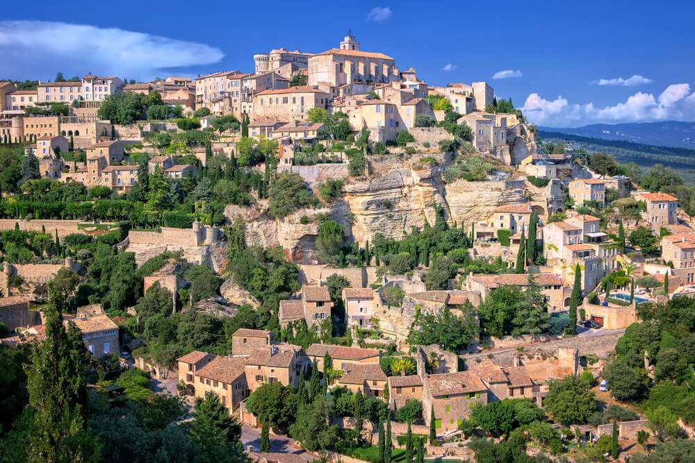 Staying in Provence is a lot simpler in the wintertime!